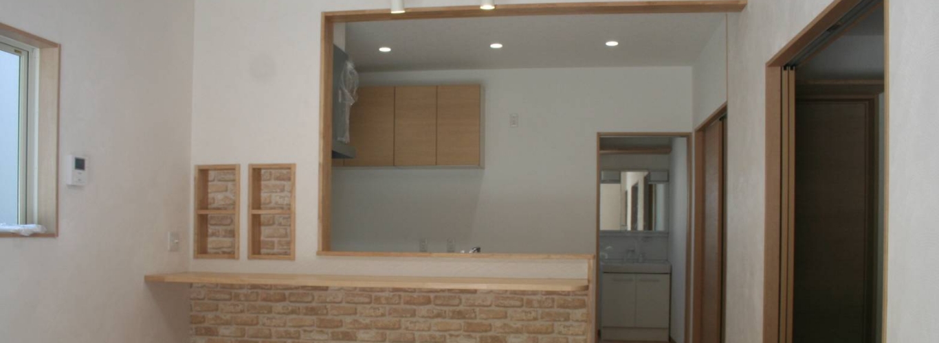 建設中の木造建築物の内装